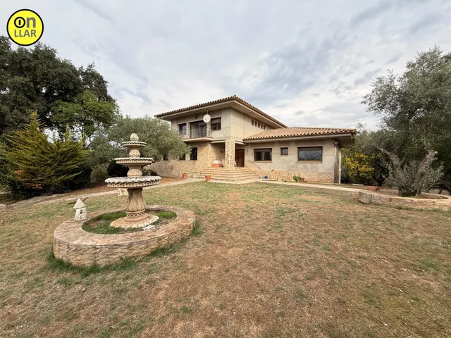 Casa en venta en L'Ametlla del Vallès — 31