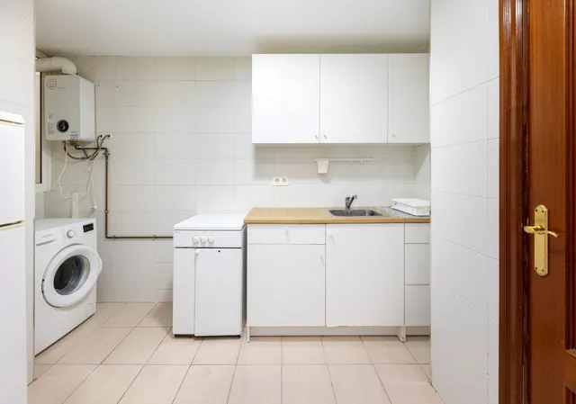 ¡Tu nueva inversión te espera en Camino de Ronda! ✨ EXTERIOR - foto 5