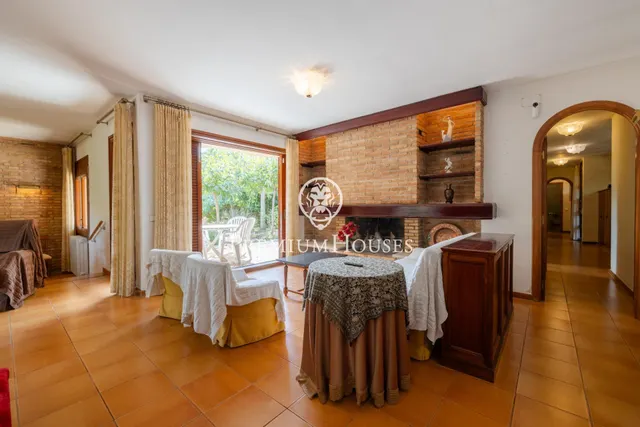Casa con jardín en El Pinar — 8