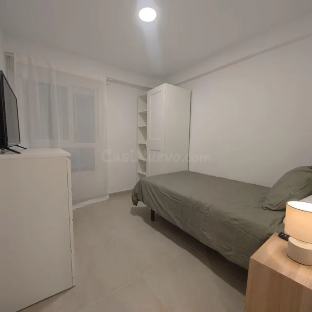 habitación EN PISO COMPARTIDO — 3