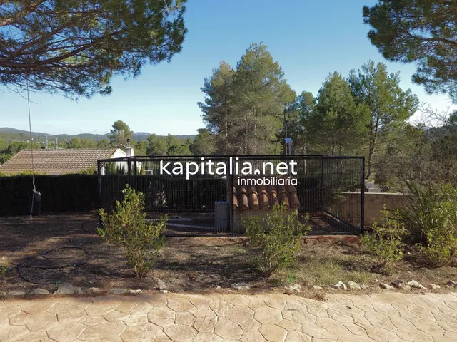 Chalet a la venta en la Sierra Mariola, Bocairent — 11