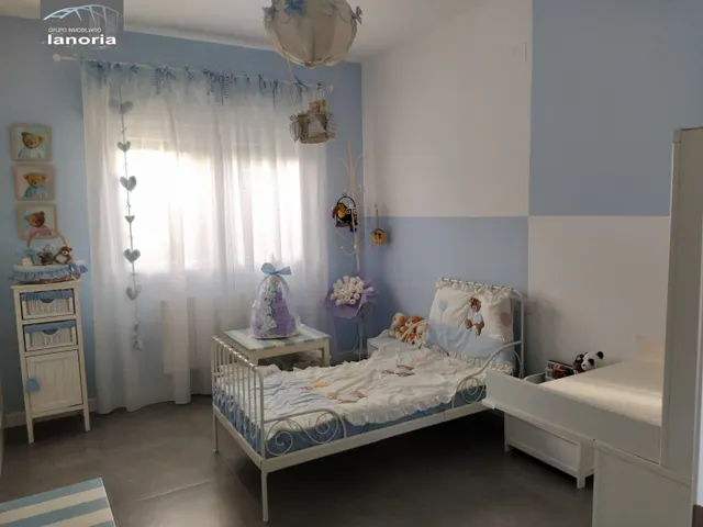 Grupo la Noria Vende Chalet Urbano de 370m2 a pocos km de Albacete. — 37
