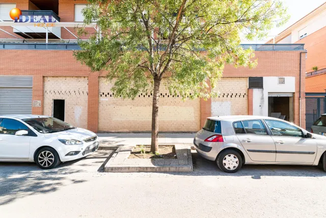 ¡Oportunidad única en el corazón del Zaidín, Granada! — 15