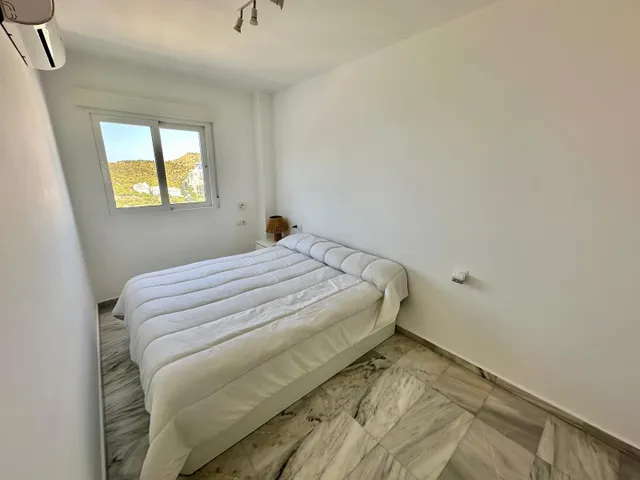 Moderno Apartamento en la Encantadora Cala de Benidorm — 15