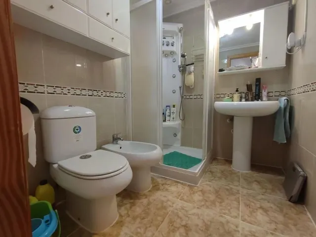 Apartamento 3 habitaciones 101m² en venta - Paseo maritimo — 24