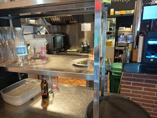 ¡TRASPASO DE RESTAURANTE EN VILADECANS! Negocio en funcionamiento con terraza soleada — 9