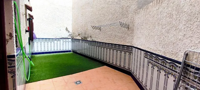 ¡Espacio para todos! Gran planta baja con porche y parking — 13