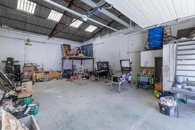 NAVE INDUSTRIAL EN POL. ASEGRA, PELIGROS. - foto 4