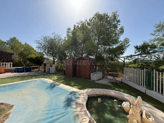 CHALET EN VENTA EN EL ESPARRAGAL — 3