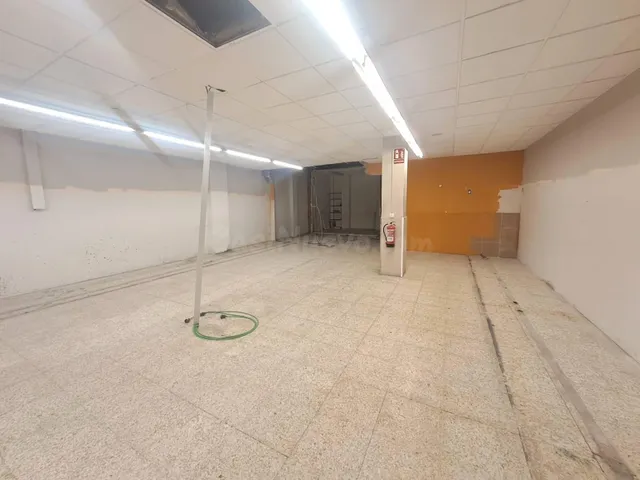 LOCAL COMERCIAL EN SET CAMINS - foto 4