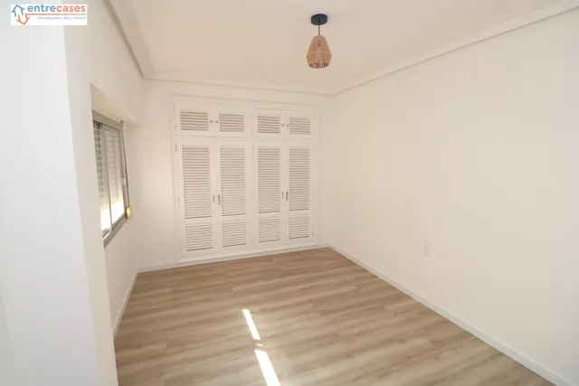 Piso reformado con garaje en venta en Sagunto – barrio de santa ana. 3º piso sin ascensor. — 16