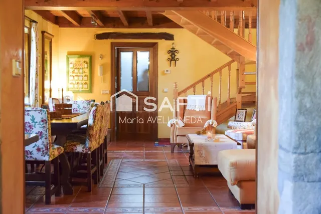 FABULOSA CASA DE PIEDRA TOTALMENTE REFORMADA — 24