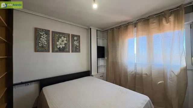 PISO EN VENTA 2 GARAJEs  Y 2 TRASTEROS — 16
