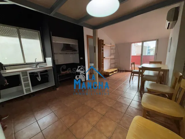 *105.000€* INMOBILIARIA LA MANCHA VENDE ATICO-APARTAMENTO EN - foto 5