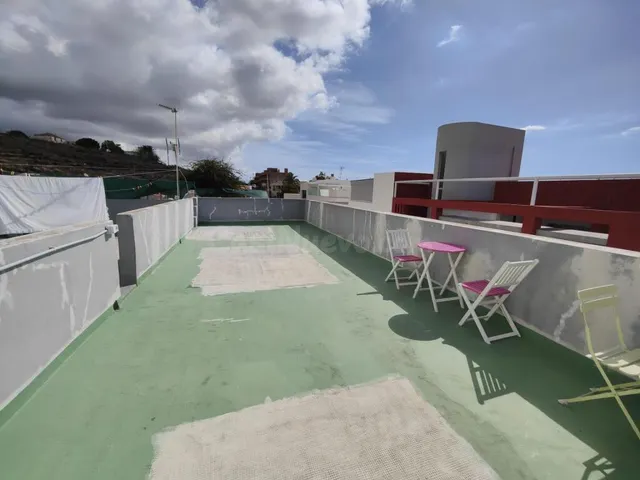 Casa de pueblo de cuatro dormitorios en tijoco bajo — 2