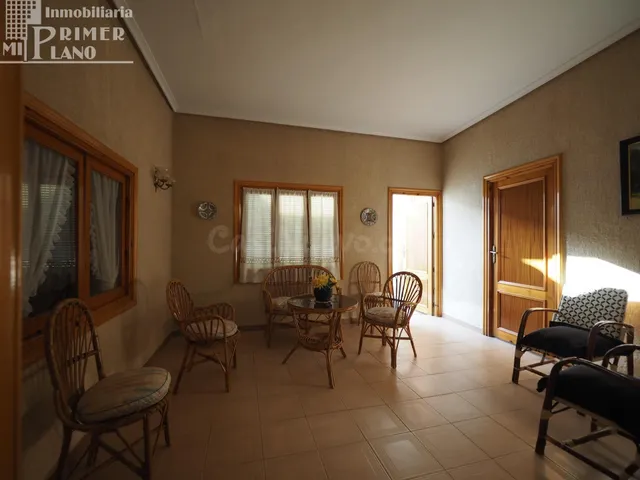 Amplia Casa en Tomelloso - Oportunidad para Reformar - foto 5