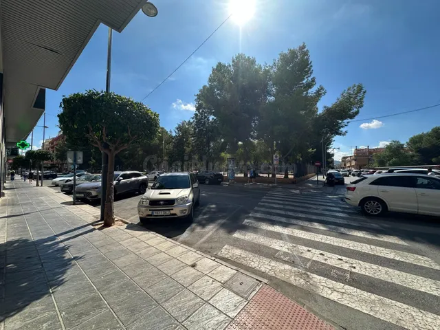 APARTAMENTO DE 3 DORMITORIOS EN UNA DE LAS MEJORES ZONAS DE 
