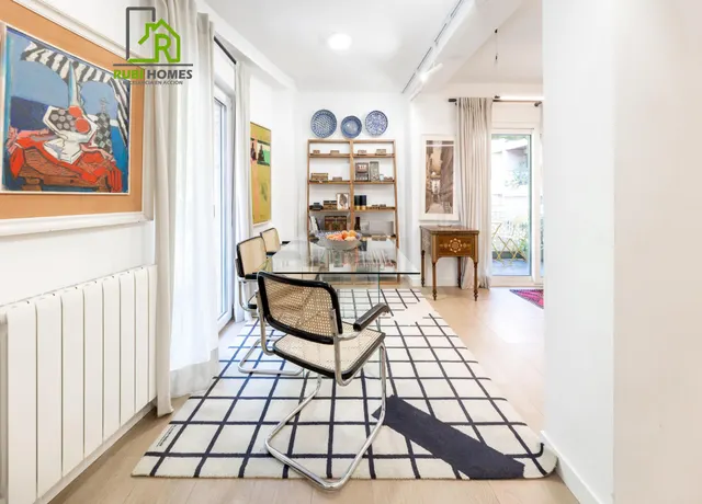 ✨ EXCLUSIVA VIVIENDA REFORMADA EN PLAZA MARIANA PINEDA — 8