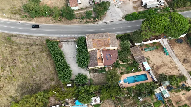 Masía histórica con antiguo restaurante y vivienda en Quart  - foto 5