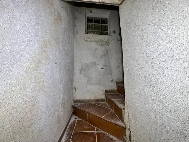 SE VENDE CASA ADOSADA EN BERGA — 19