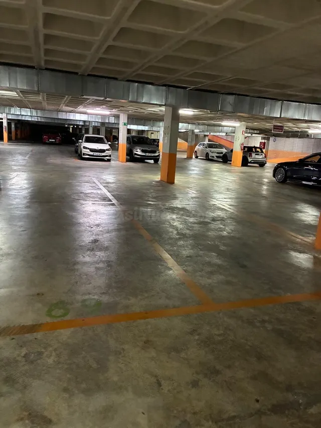 PLAZAS DE GARAJE EN EDIFICIO PLAZARTE (MURCIA) - foto 4