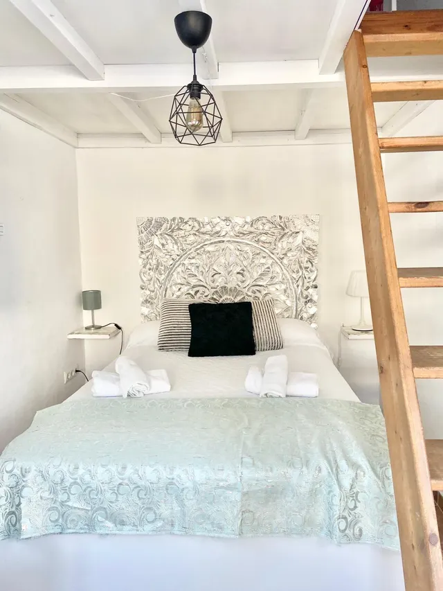 Se vende atico en cadiz , zona alameda — 25