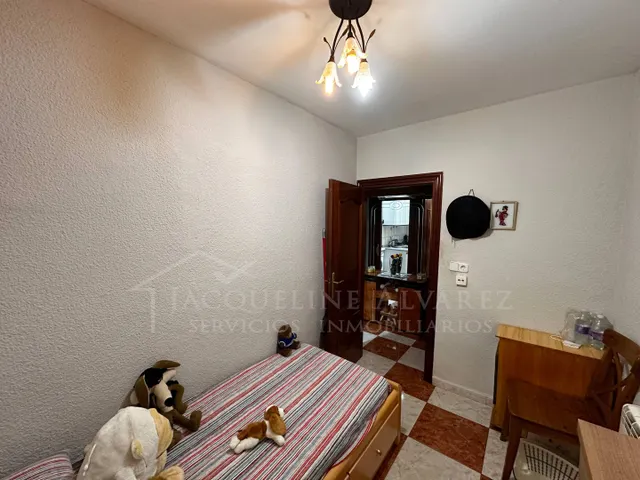Oportunidad en Getafe: Luminoso piso de 3 dormitorios con ascensor y terraza — 7