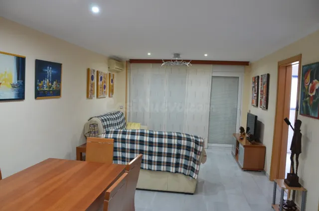 SE VENDE ÁTICO DUPLEX DE TRES DORMITORIOS EN CALA VILLAJOYOS - foto 3