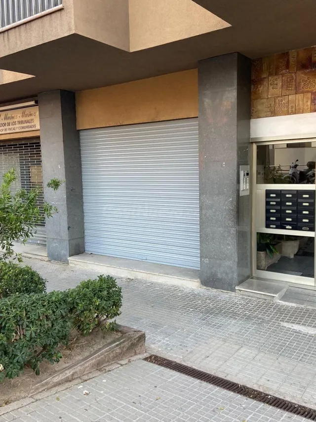 Local comercial - Granollers (Font Verda) - foto 2