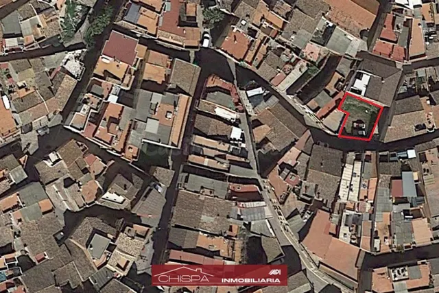 Solar en el centro del pueblo - foto 3