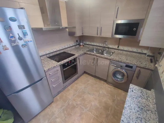 MAGNÍFICA OCASIÓN! CASA ADOSADA EN EXCLUSIVA!! ZONA DEL REAL - foto 2