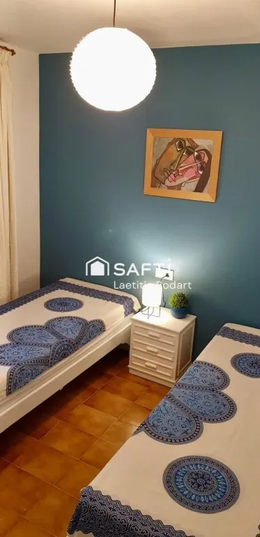 Apartamento reformado de 2 dormitorios con terrazas, vistas al canal y licencia turística – Empuriabrava — 19