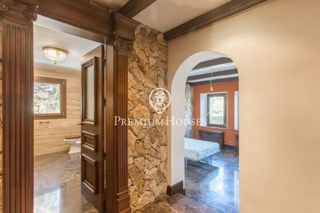Casa en venta con bonitas vistas al mar en Cala Sant Francesc — 25