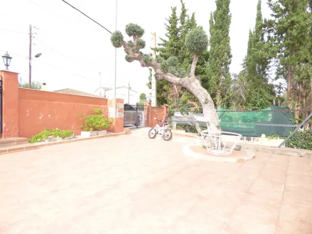 CASA CON TRES VIVIENDAS - foto 3