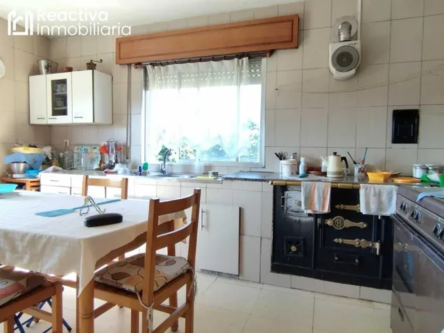 Casa de 3 habitaciones con finca. — 38