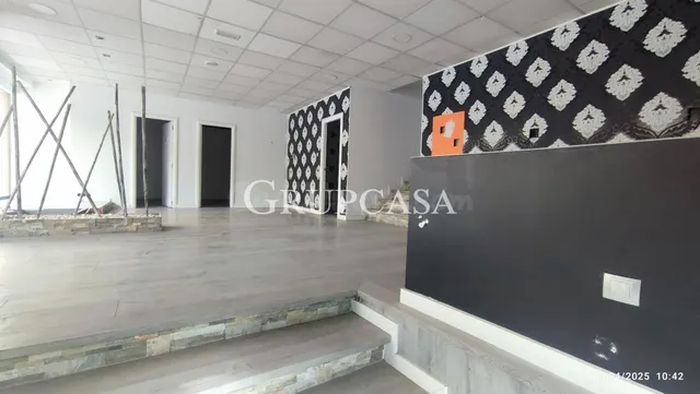 Local comercial 220m² en venta - CAPPONT - foto 4