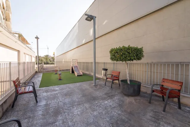 Alquiler ático porcelanosa edificio CANTALLOPS — 30