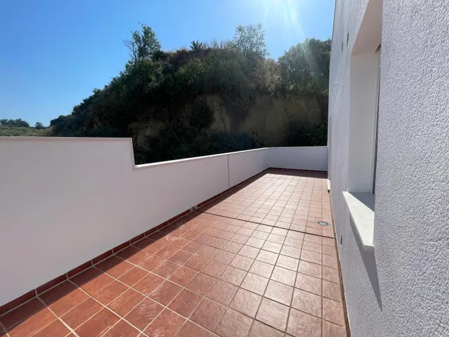 PROMOCIÓN DE VIVIENDAS DE OBRA NUEVA EN LAS COLONIAS, HUELVA. — 8