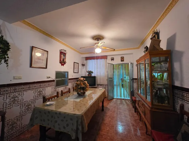 EN EXCLUSIVA AMPLIA CASA EN LA ZONA CENTRO DE BENAMEJI¡¡¡¡¡¡