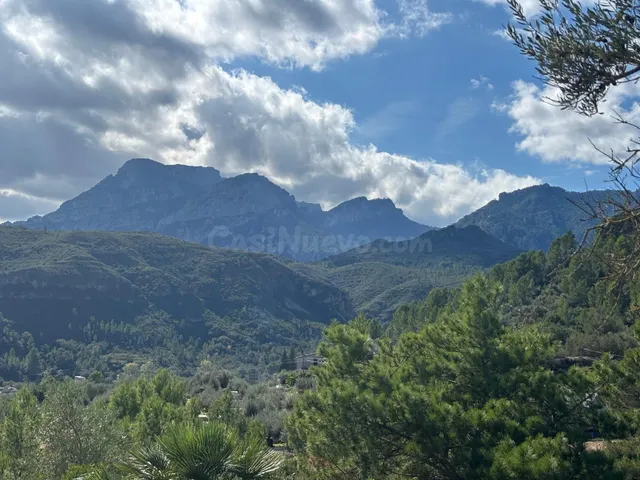 Espectacular finca rústica de 9,7 hectáreas con vivienda, piscina y vistas al Parque Natural dels Ports — 5