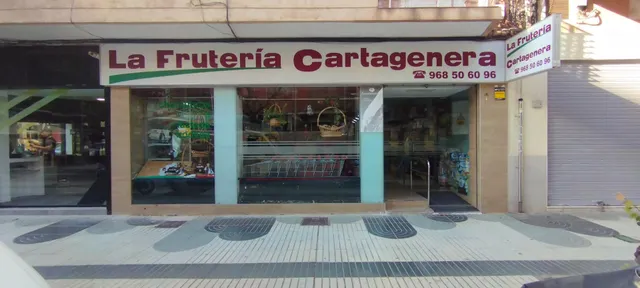 Local comercial junto a Angel Bruna de 125 m2 — 4