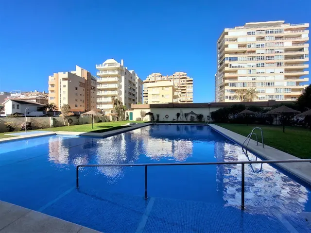 VENTA DE ÁTICO EN PASEO MARÍTIMO DE LOS BOLICHES, FUENGIROLA. 2 DORMITORIOS, TERRAZA Y VISTAS AL MAR — 43
