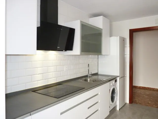 Piso de 3 dormitorios en Luis Montoto - foto 5