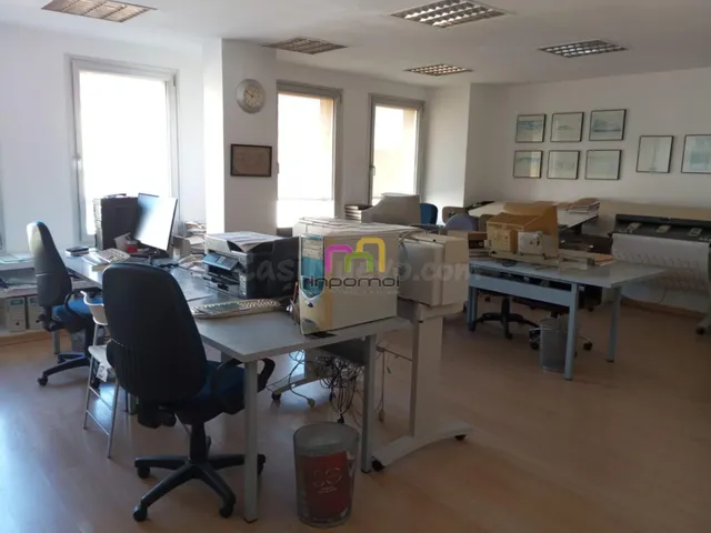 ¡¡MAGNÍFICA OFICINA EN PLENO CENTRO!! - foto 3