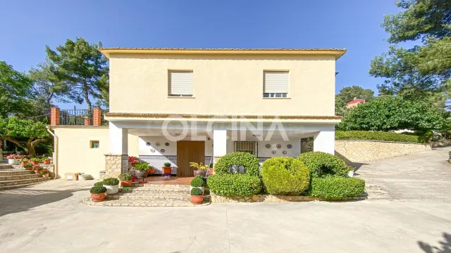 Villa en la Urbanización Baradello Gelat