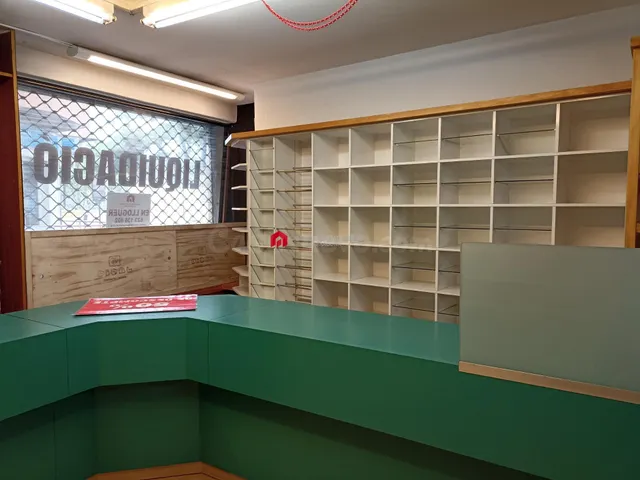 Se alquila local comercial en la zona centro de Tortosa - foto 4