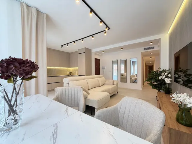 PRECIOSA VIVIENDA TOTALMENTE REFORMADA, IDEAL PARA VIVIR TODO EL AÑO O COMO INVERSION — 14