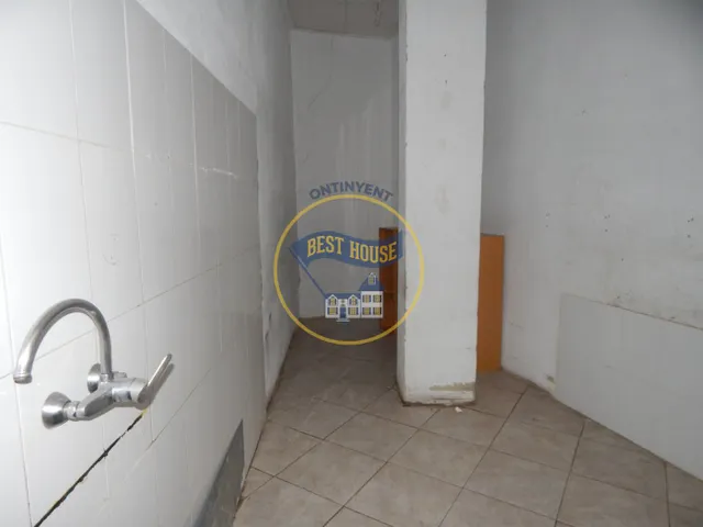 LOCAL COMERCIAL EN UNA EXCELENTE UBICACIÓN EN ONTINYENT — 8