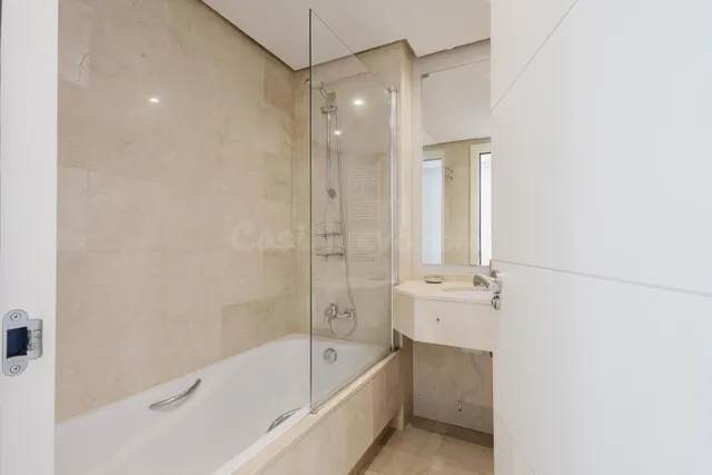 Ático 2 habitaciones 100m² en venta - Ciudad de las Comunica - foto 3