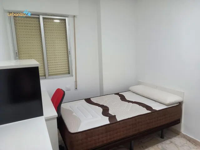 Piso en alquiler de 4 dormitorios para estudiantes, solo estudiantes — 20